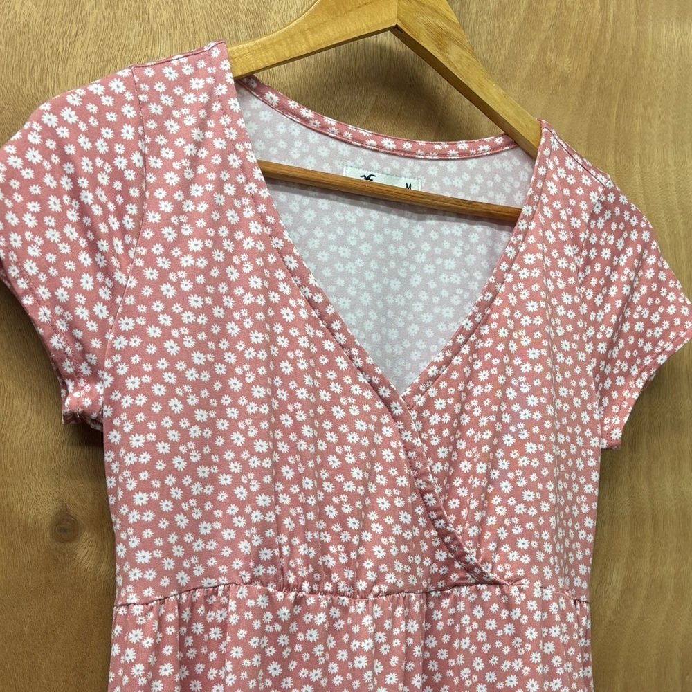 Hollister wrap style jersey dress with floral print, medium - Picture 3 of 10